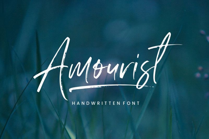 Amourist Handwritten Font