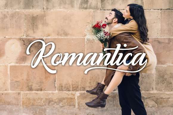 Romantica Font